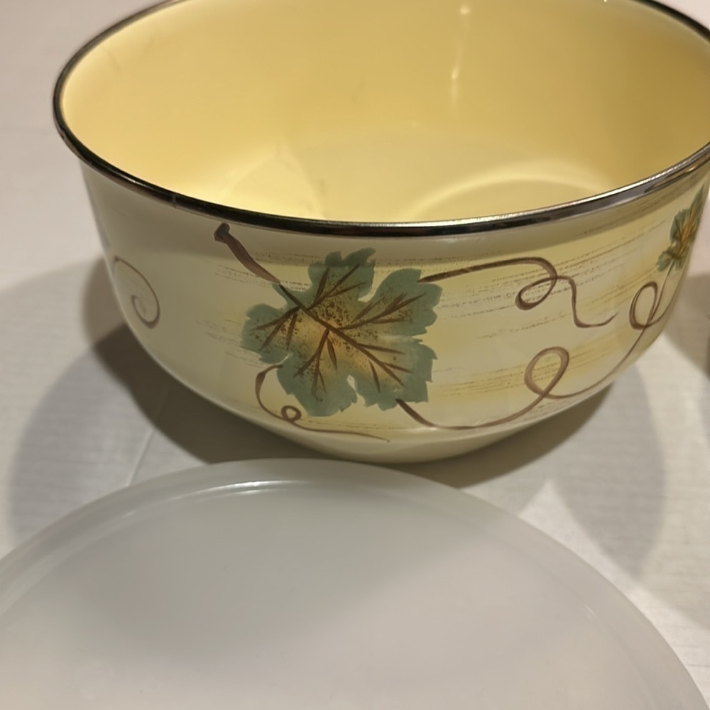 Vintage vitro ceramic set of 3 bowls w plastic covers yellow electric induction - Picture 2 of 16